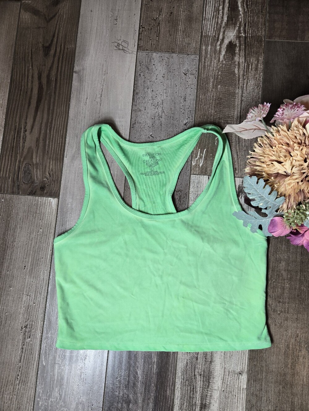 Evolution & Creation Green Racerback Crop Tank Top – Women’s Large NWOT